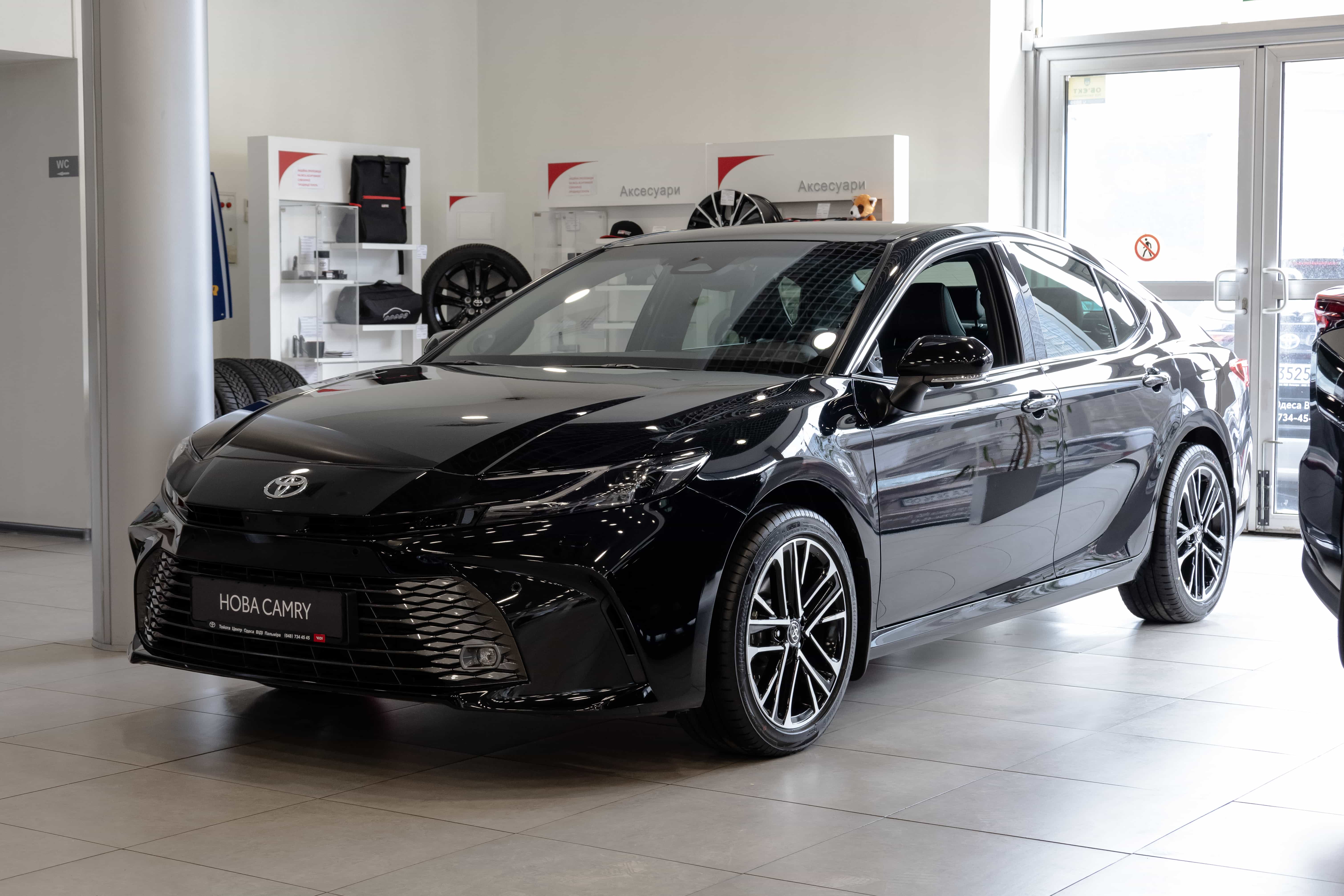 camry_chorna_8